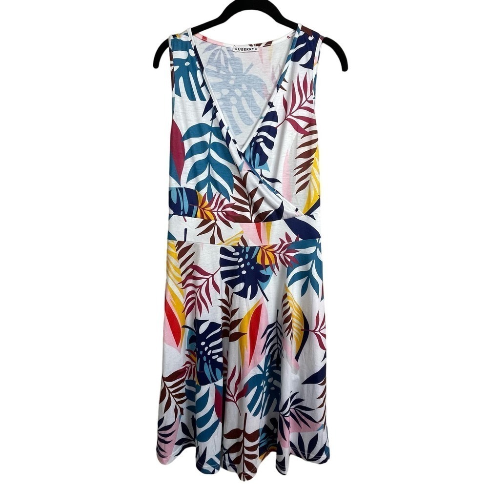 Guberry Surplice Fit Flare Dress Size M White Colorful Floral Sleeveless Pockets